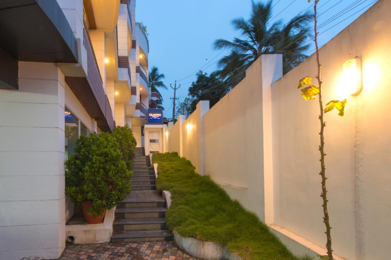 Hotel Cilantro By The Sea à Thiruvananthapuram Extérieur photo