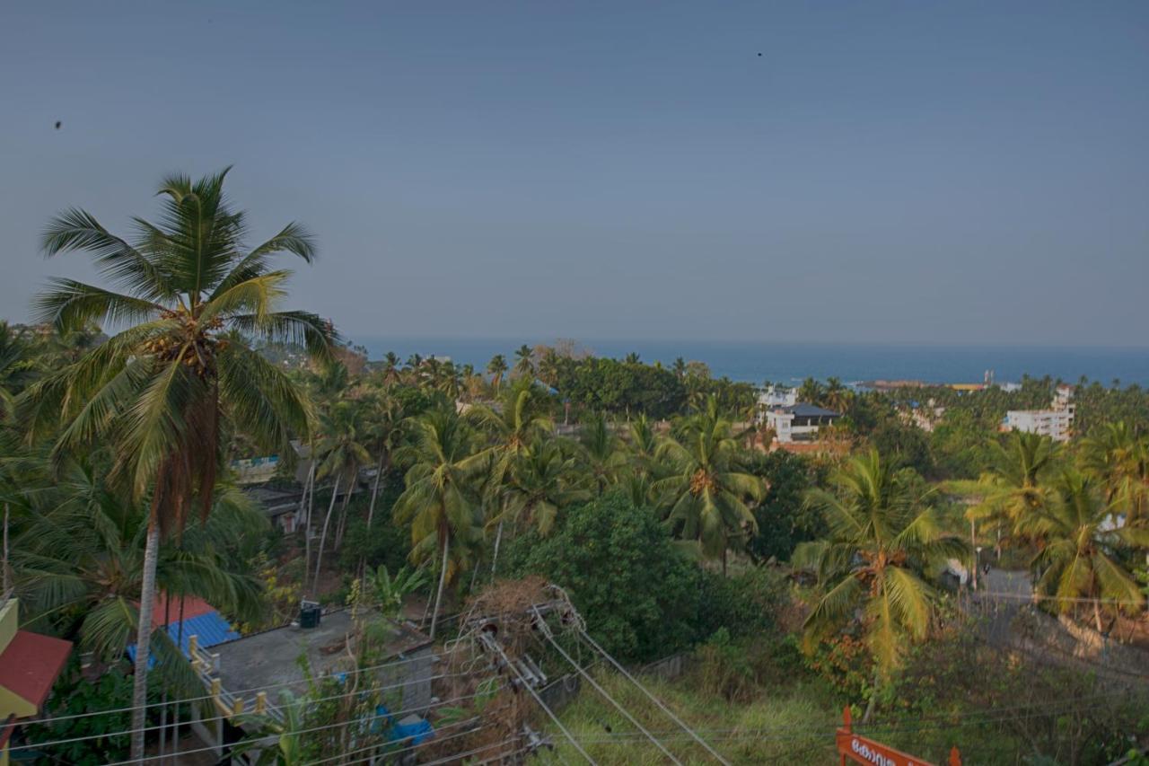Hotel Cilantro By The Sea à Thiruvananthapuram Extérieur photo