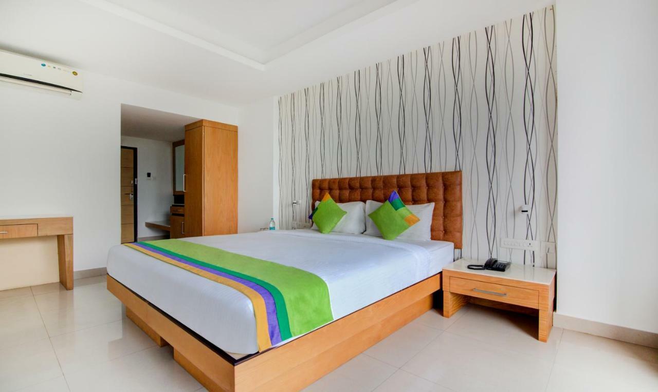 Hotel Cilantro By The Sea à Thiruvananthapuram Extérieur photo