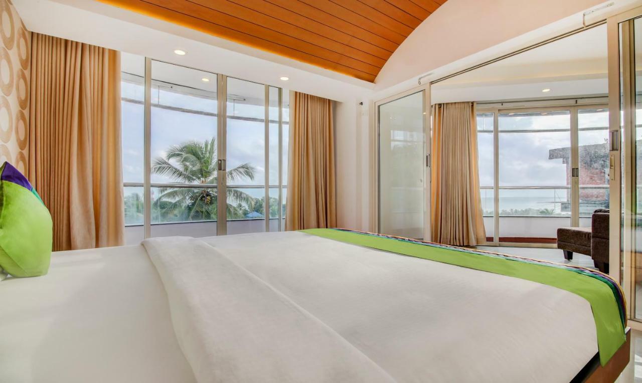 Hotel Cilantro By The Sea à Thiruvananthapuram Extérieur photo