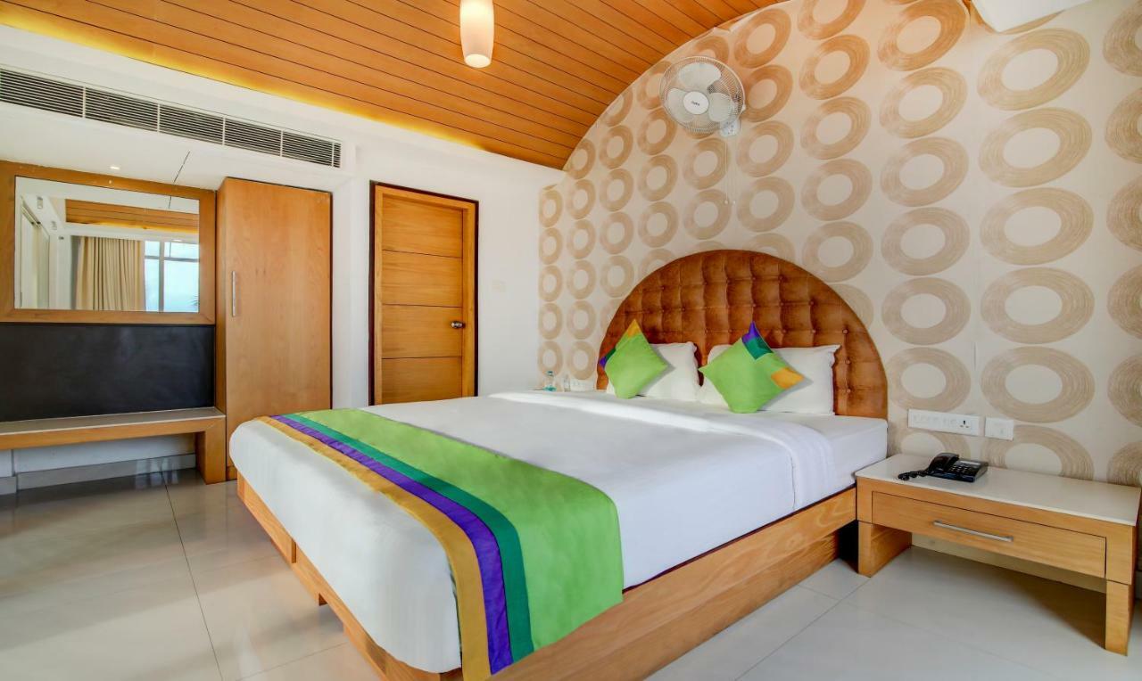 Hotel Cilantro By The Sea à Thiruvananthapuram Extérieur photo